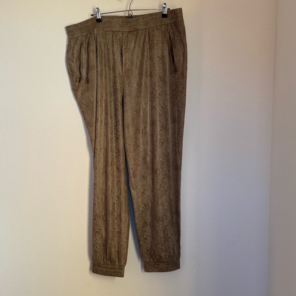 Versona Snake Patterned Jogger Pants
